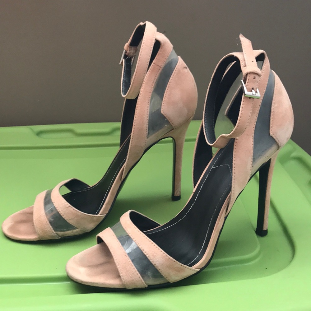 Shoes - Picture 2 of 3